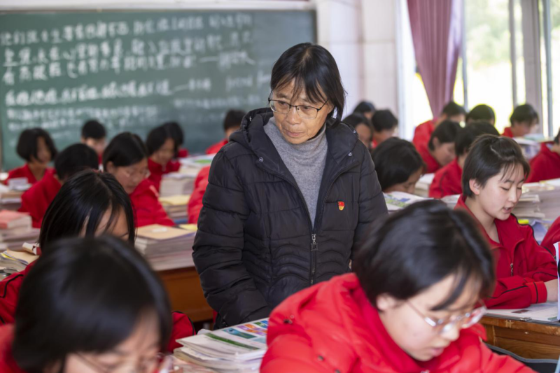 【德耀中华】张桂梅:让教育之光照亮贫困山区